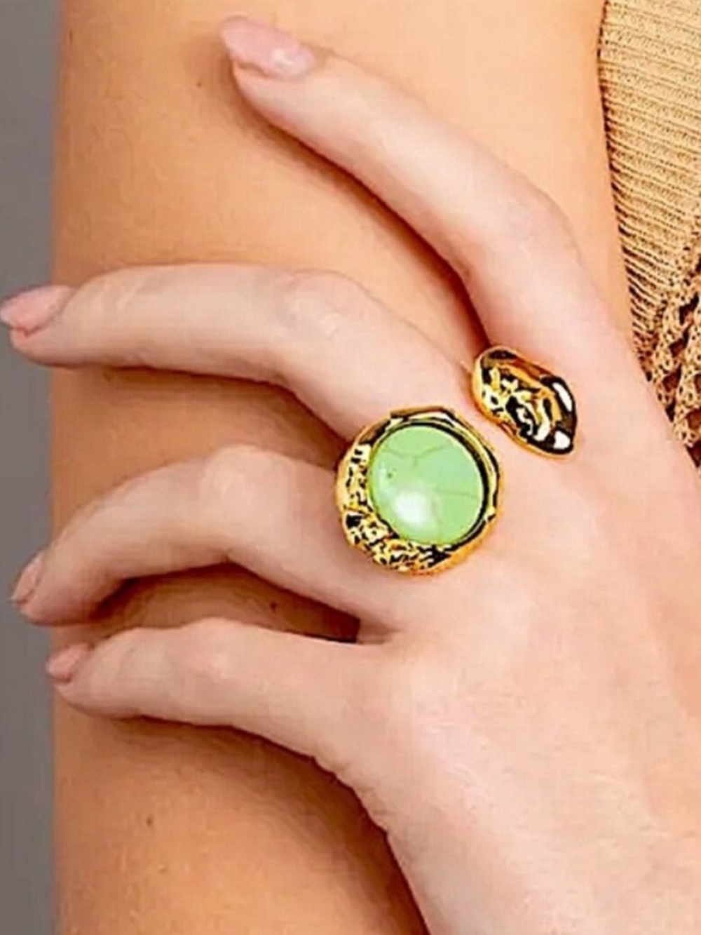 Alexis Bittar Brut Coin Mojave Turquoise
Open Ring
